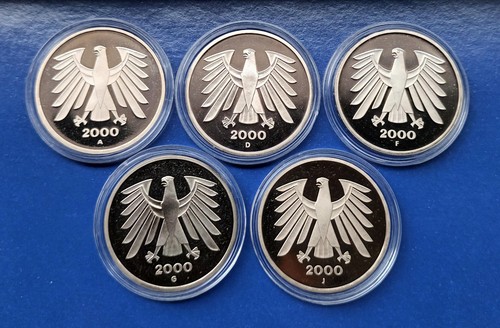 Brd 2000 adfgj - 2000,